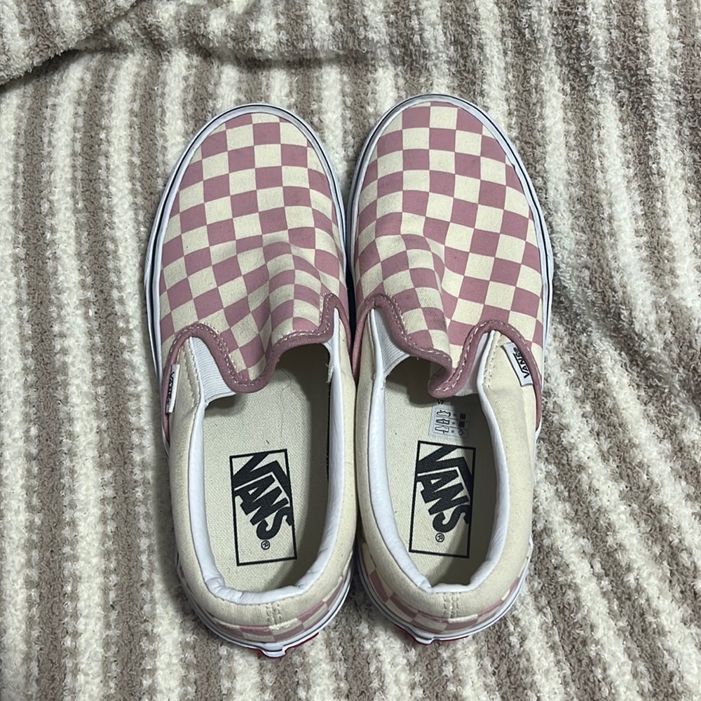 Pink checkered vans size 6.5
